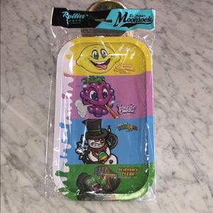 NWT Dr. Zodiak’s Rolling Tray